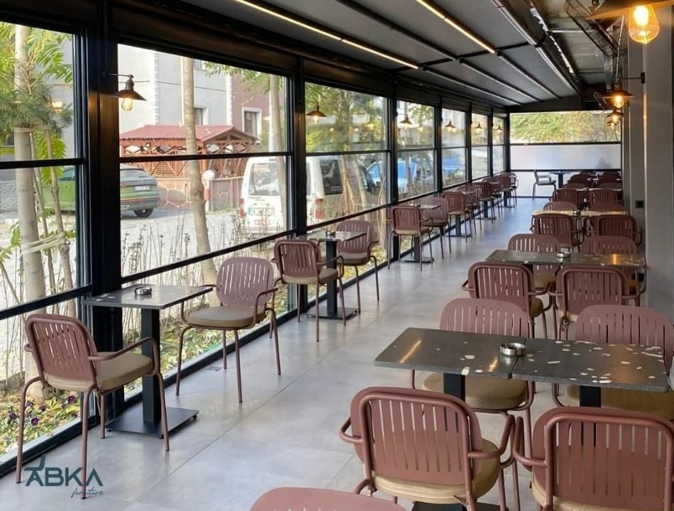 Restoran Sandalyesi Alırken Yapılan Hatalar ve Doğru Seçim İpuçları